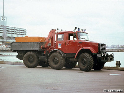 zil_4975_1.jpg